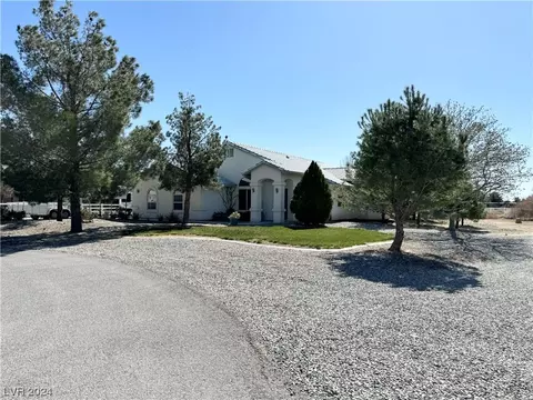 1721 Chowchilla Cir, Pahrump, NV 89060