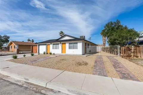 4786 Powell Ave, Las Vegas, NV 89121