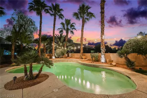 5558 Yellow Ash St, Las Vegas, NV 89118
