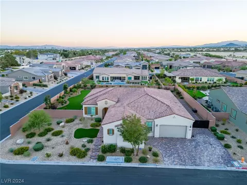 7737 Aztec Sandstone Ct, Las Vegas, NV 89131