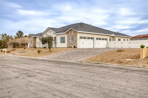 271 E Longacres Dr, Henderson, NV 89015 photo 2