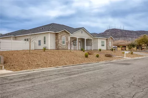271 E Longacres Dr, Henderson, NV 89015 photo 4
