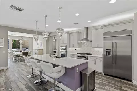 8417 Aspen Skye St, Las Vegas, NV 89166