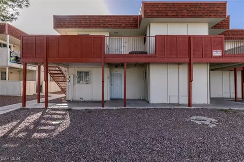 5402 Swenson St #33, Las Vegas, NV 89119