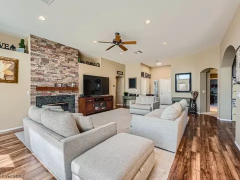 6548 Bright Morning St, North Las Vegas, NV 89084