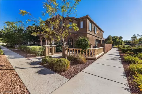 2313 Malaga Peak St, Las Vegas, NV 89135