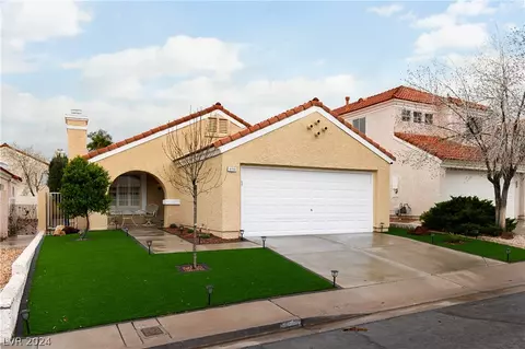 9709 Sierra Mesa Ave, Las Vegas, NV 89117