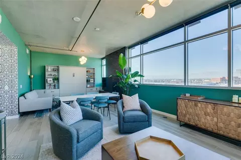 353 E Bonneville Ave #807, Las Vegas, NV 89101