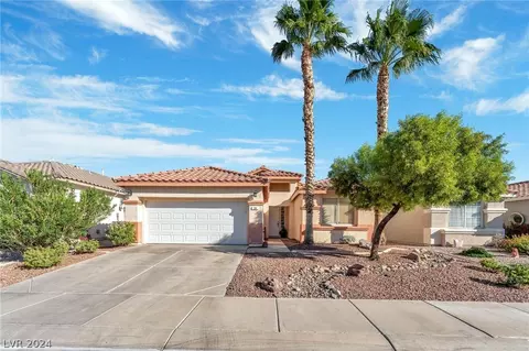 86 Saint Johns Wood Ave, Henderson, NV 89002