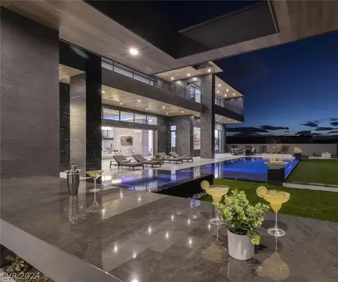 5 Sunset Strip, Henderson, NV 89012