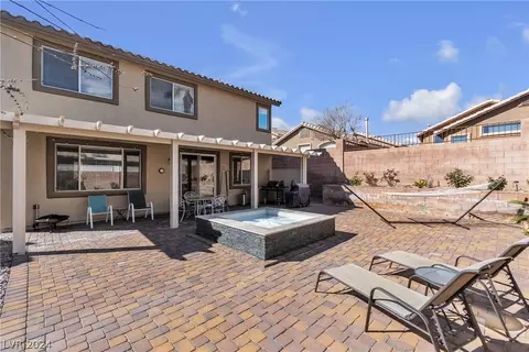 10716 Glen Ellyn Ct, Las Vegas, NV 89144