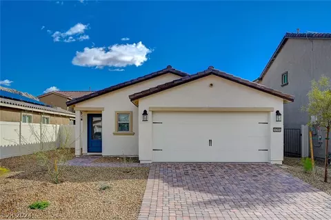 6783 Globemaster Ct, Las Vegas, NV 89156