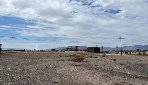 1851 Haiwee St, Pahrump, NV 89048