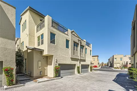 11401 Gravitation Dr #69, Las Vegas, NV 89135