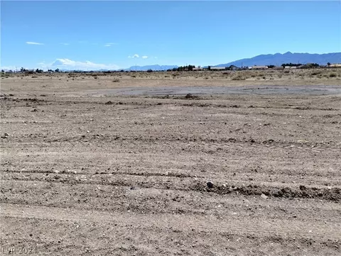 541 W Nevada Highway 372, Pahrump, NV 89048