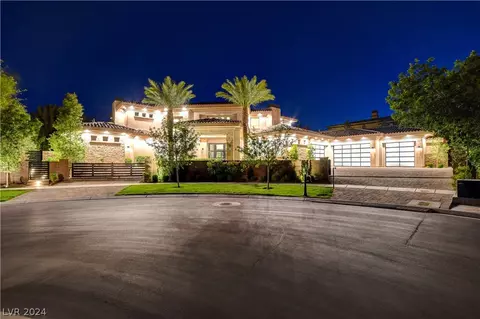 39 Vintage Canyon St, Las Vegas, NV 89141