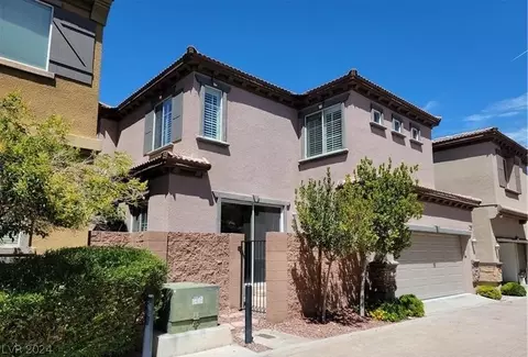 2301 Malaga Peak St, Las Vegas, NV 89135