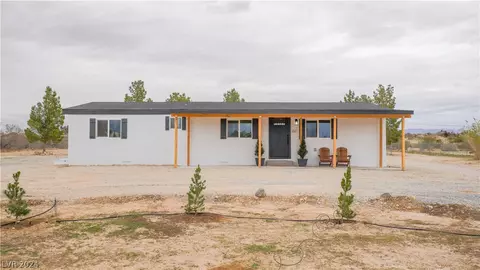 161 E Stagecoach Rd, Pahrump, NV 89060