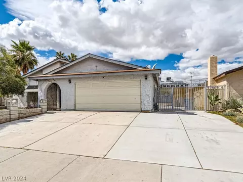 3917 Redwood St, Las Vegas, NV 89103