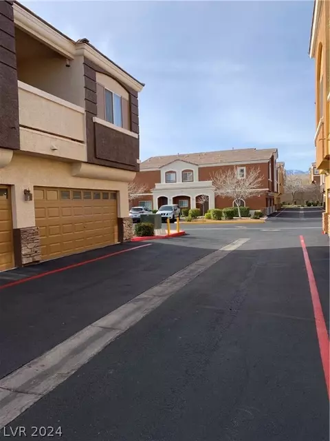9303 Gilcrease Ave #1010, Las Vegas, NV 89149