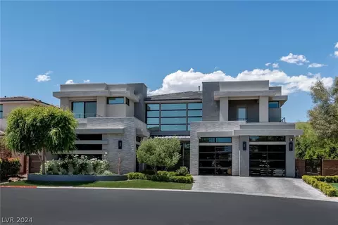 51 Glade Hollow Dr, Las Vegas, NV 89135