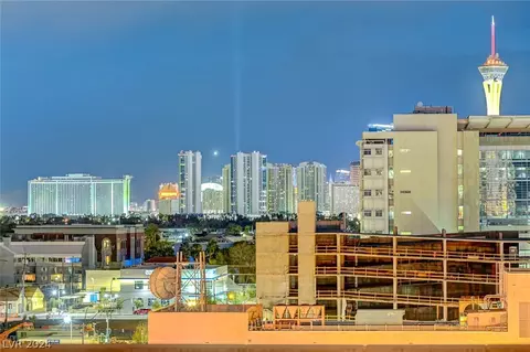 150 Las Vegas Blvd #812, Las Vegas, NV 89101