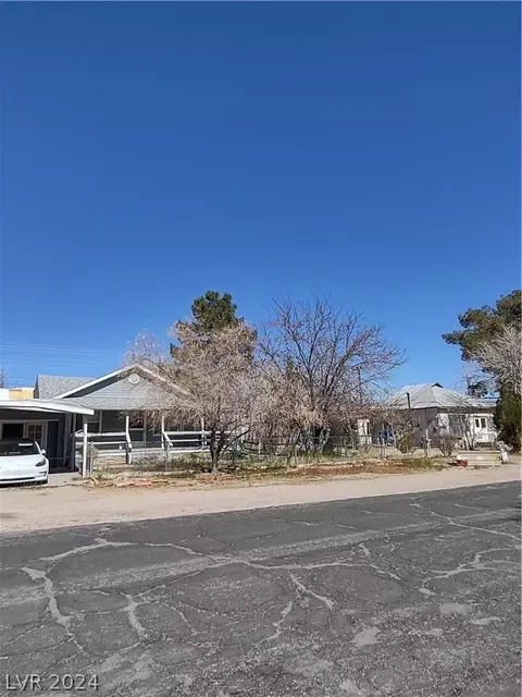 306 W Lewis, Beatty, NV 89003