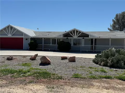 861 W Janet Ln, Pahrump, NV 89060
