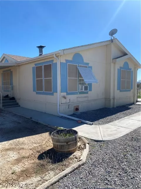 360 N Gilmore Rd, Pahrump, NV 89060