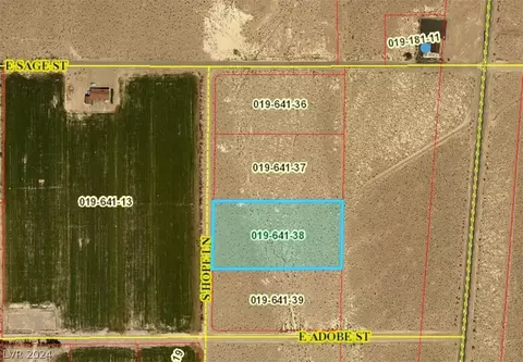 1151 S Hope Ln, Amargosa Valley, NV 89020