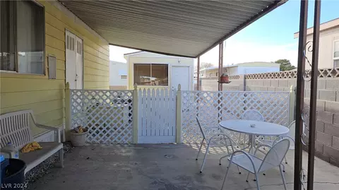 3651 Lost Hills Dr, Las Vegas, NV 89122