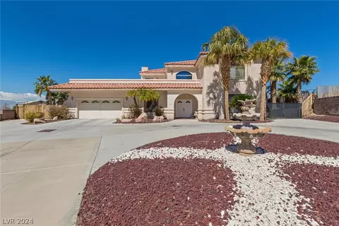 6826 Suncrest Ave, Las Vegas, NV 89156