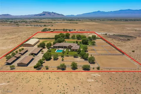2350 S Big Sky Way, Pahrump, NV 89048