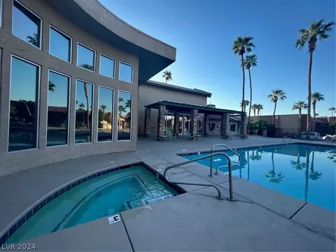 5044 River Glen Dr #142, Las Vegas, NV 89103