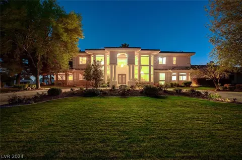 6725 Barney St, Las Vegas, NV 89131
