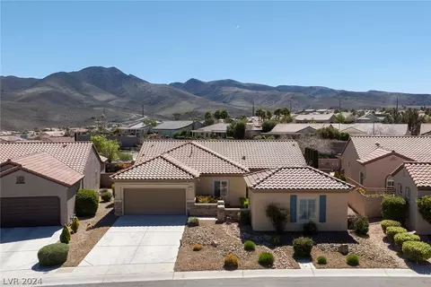 2110 Sandstone Cliffs Dr, Henderson, NV 89044