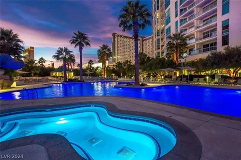 222 Karen Ave #204, Las Vegas, NV 89109