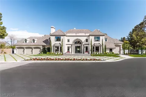 2760 Tioga Pines Cir, Las Vegas, NV 89117