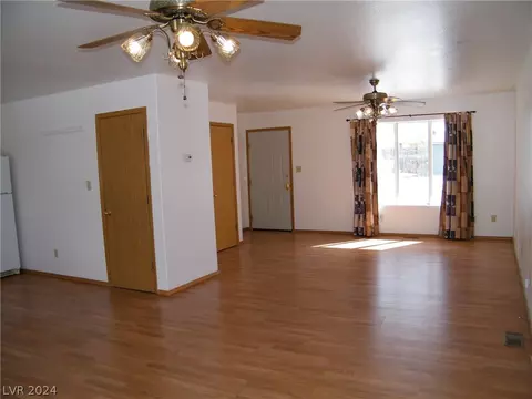 2221 Iron Dr, Ely, NV 89301 photo 3