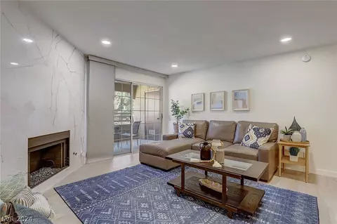 2200 S Fort Apache Rd #2055, Las Vegas, NV 89117