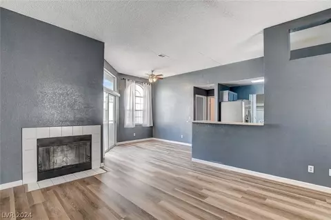 3150 Soft Breezes Dr #2053, Las Vegas, NV 89128