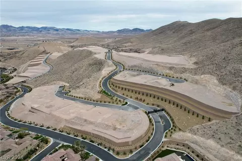 149 Clearview Summit Dr, Las Vegas, NV 89141