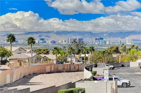 2110 Los Feliz St #1084, Las Vegas, NV 89156