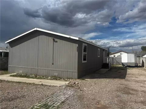 227 Piute Ln, Henderson, NV 89015