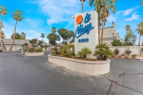6250 W Flamingo Rd #60, Las Vegas, NV 89103
