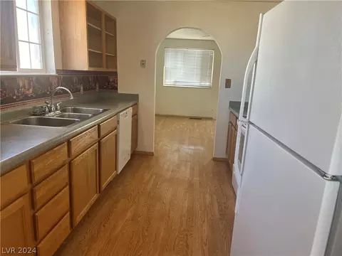 Kitchen - 1213 Avenue E, Ely, NV 89301 photo 3 of 4