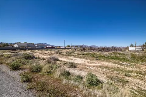 250 Chapparel Ave, Pahrump, NV 89060