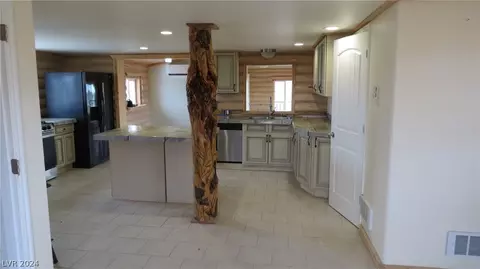 Kitchen - 719 E 308th South St, Ely, NV 89301 photo 2 of 4