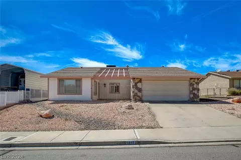 1316 Stacey Ln, Boulder City, NV 89005