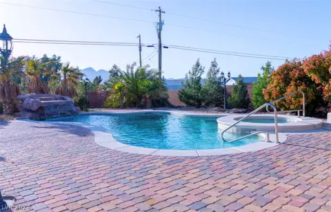 5560 Blackrock Ave, Pahrump, NV 89060